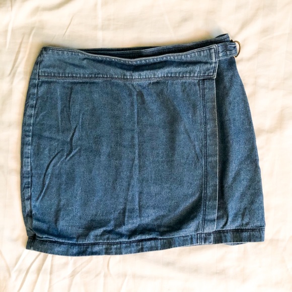 Hollister denim skirt - Picture 1 of 3
